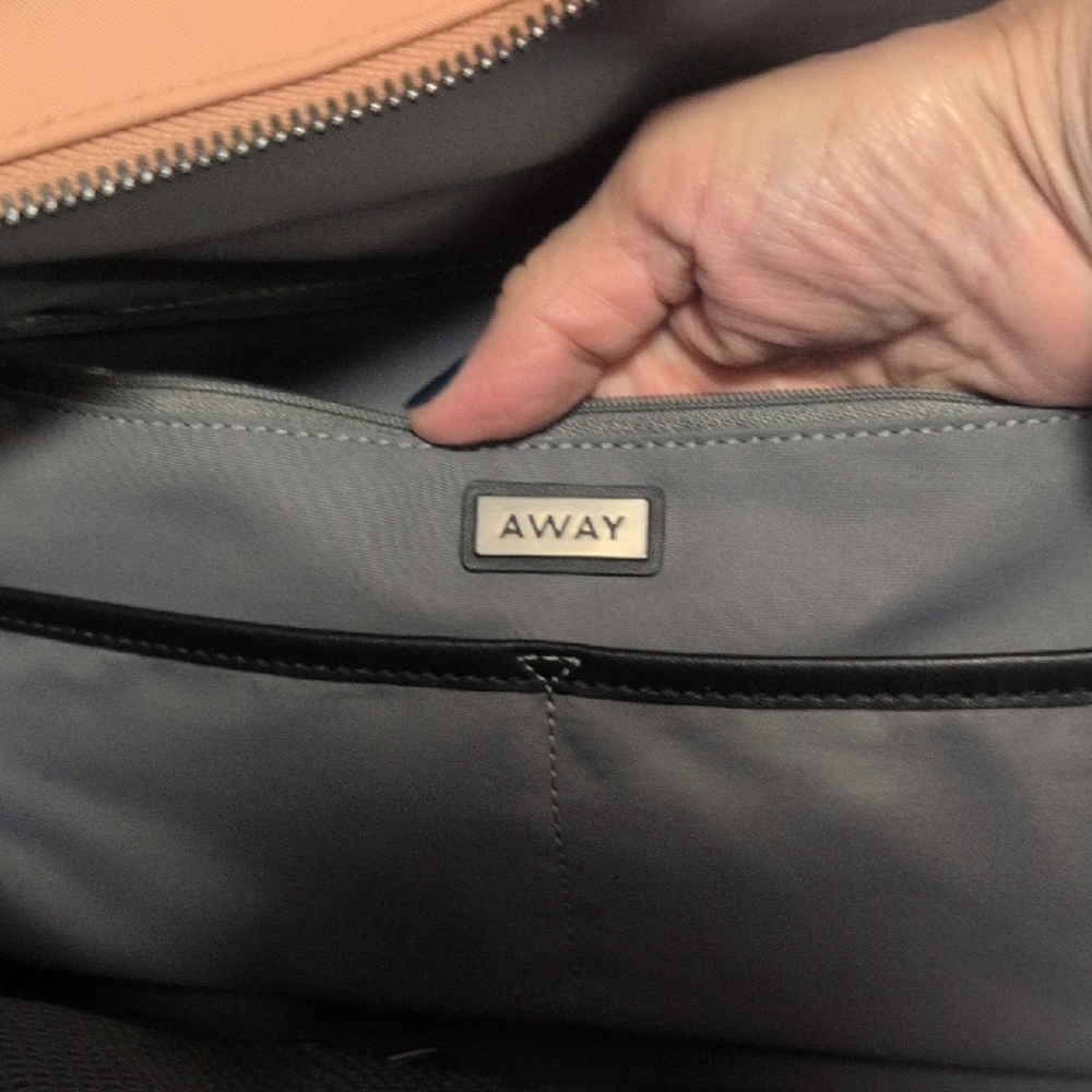 Away Everywhere Tote - Picture 5 of 6